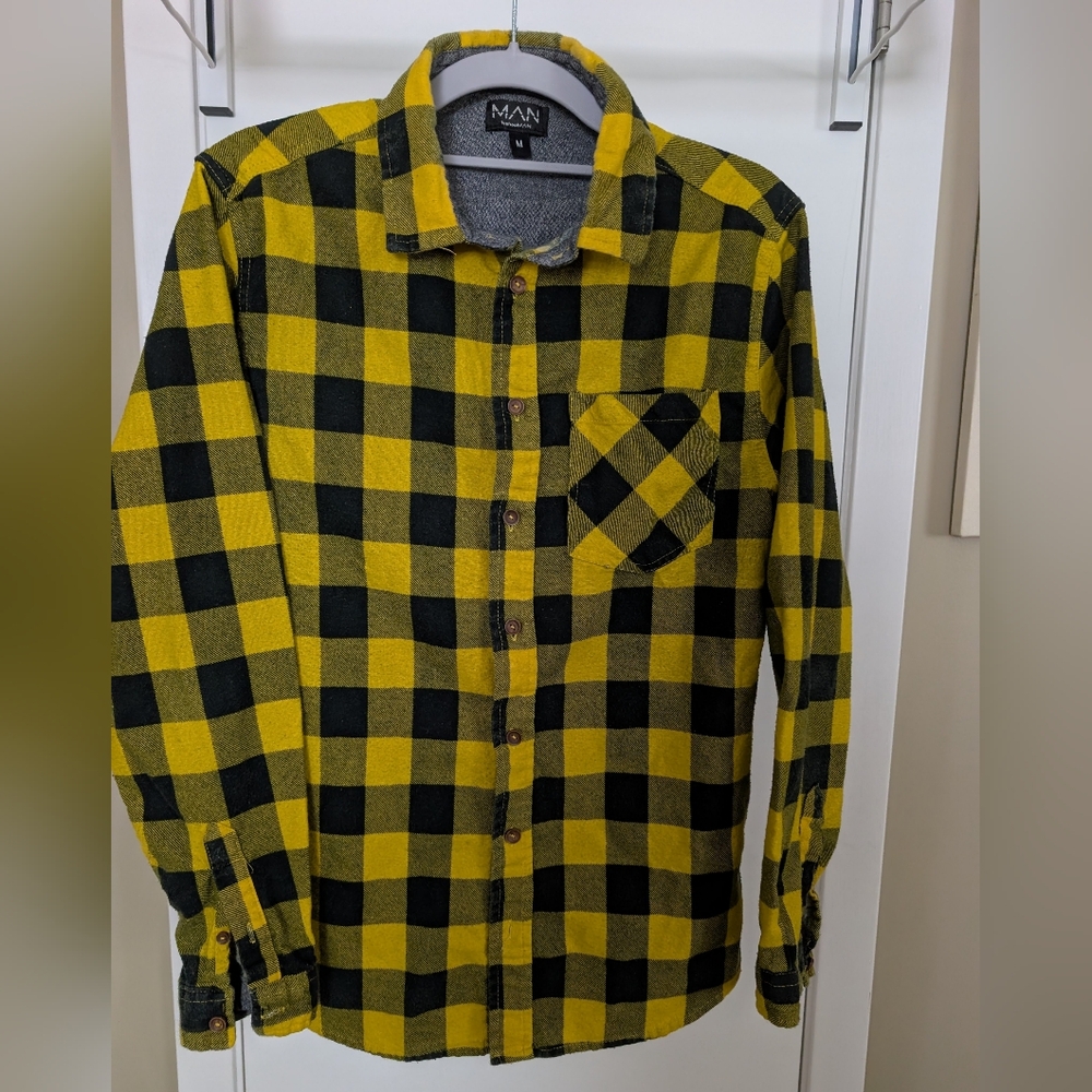 Boohoo Men's Plaid Shirt in Yellow and Black